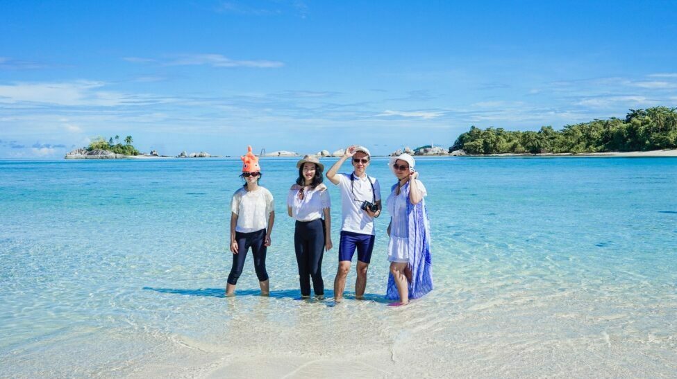 Travel Belitung, Tour Bellitung, Paket Tour Belitung, Paket Wisata Belitung